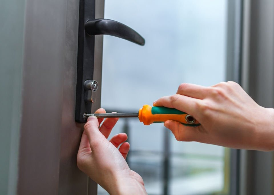 storefront glass door repair