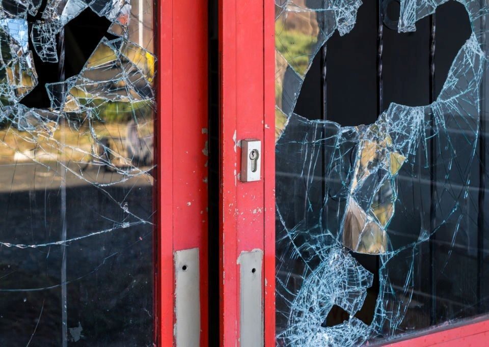 https://247mobileglass.com/commercial-glass-repair/storefront-windows/