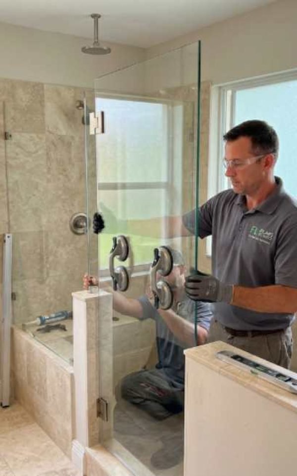 emergency shower door glass replacement in Florida (2)